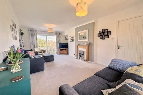 4 bedroom link detached house for sale, Preston