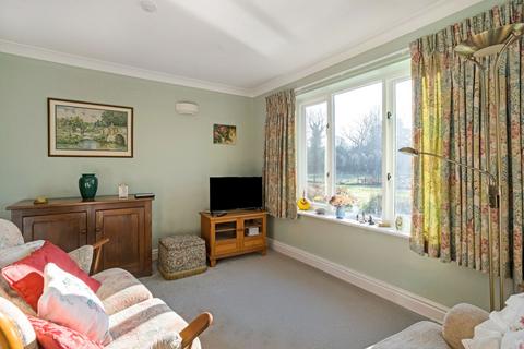 2 bedroom retirement property for sale, Marlborough SN8