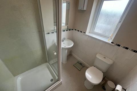 6 bedroom end of terrace house to rent, Swansea SA1