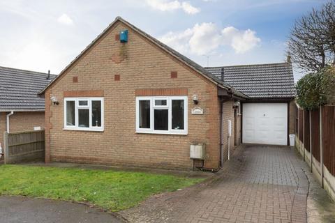 2 bedroom detached house for sale, Hardwick Close, Rayleigh SS6