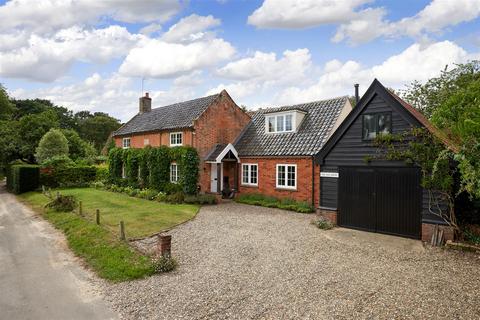 4 bedroom detached house for sale, Frostenden Corner, Beccles NR34