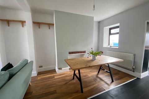 2 bedroom end of terrace house for sale, Fore Street, Plymouth PL7