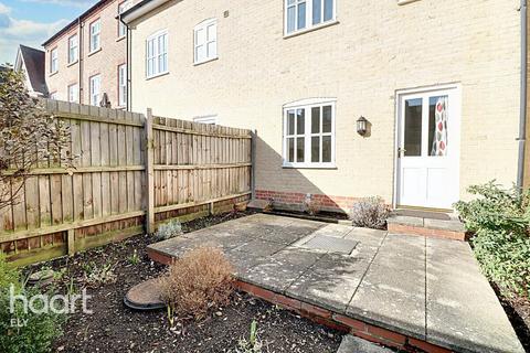 3 Cardinals Terrace, Ely, CB7 4GE