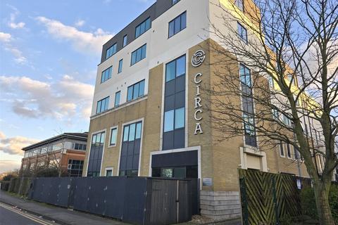 1 bedroom apartment for sale, Nobel Drive, Harlington, Greater London, UB3