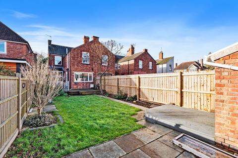 3 bedroom end of terrace house for sale, Glebe Avenue, Kettering NN15