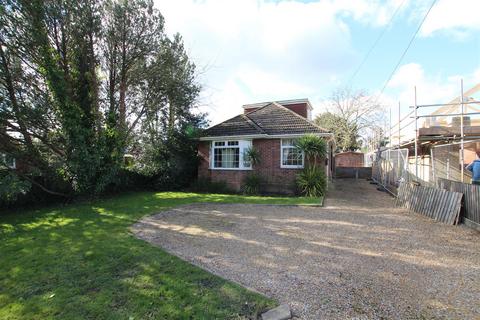 2 bedroom detached bungalow for sale, Horton Heath