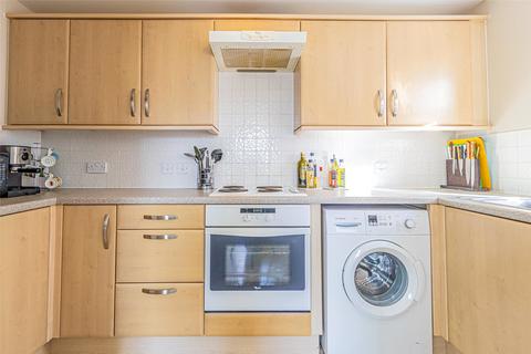 2 bedroom apartment for sale, Lynmouth Road, Swindon SN2