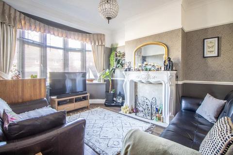 3 bedroom semi-detached house for sale, Richmond Drive, Westcliff-on-Sea SS0