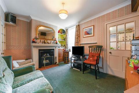 3 bedroom terraced house for sale, Franklin Place, Chichester