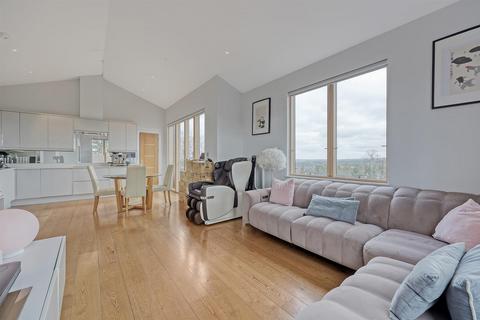 2 bedroom flat for sale, Palmerston Road, Buckhurst Hill