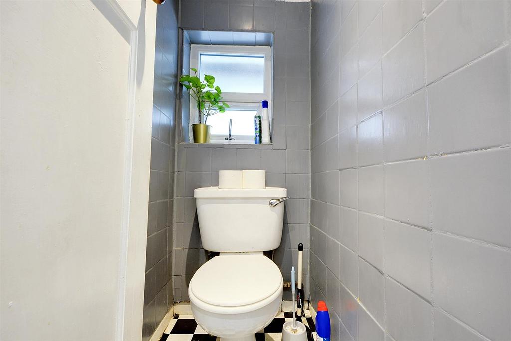 Wc.jpeg