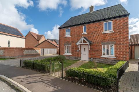 4 bedroom detached house for sale, Brick Kiln Road, Fakenham, NR21