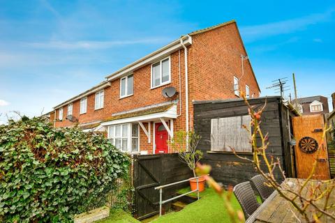 3 bedroom end of terrace house for sale, St James Close, Sheerness ME12