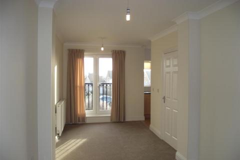 3 bedroom townhouse to rent, Davies Close, Market Harborough