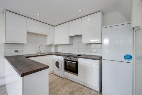 1 bedroom terraced house for sale, Ross Road, London