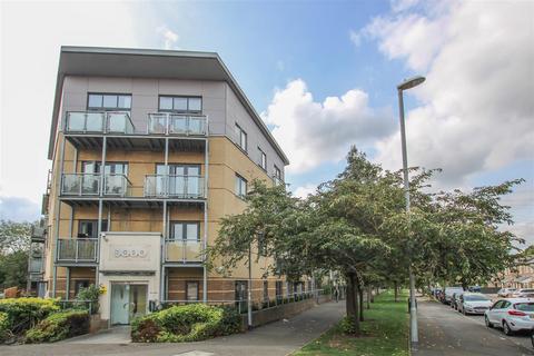 Flat 11, Helen House Rollason Way, Brentwood, CM14 4AQ