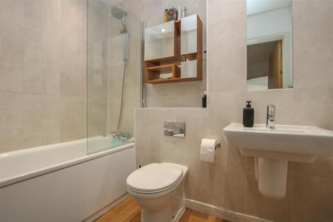 Flat 11, Helen House Rollason Way, Brentwood, CM14 4AQ