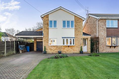 4 bedroom detached house for sale, Mickle Hill, Sandhurst, Berkshire