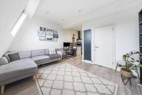 1 bedroom flat for sale, Battersea Rise, Battersea