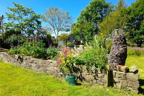 4 bedroom bungalow for sale, East Wallhouses, Newcastle upon Tyne, NE18