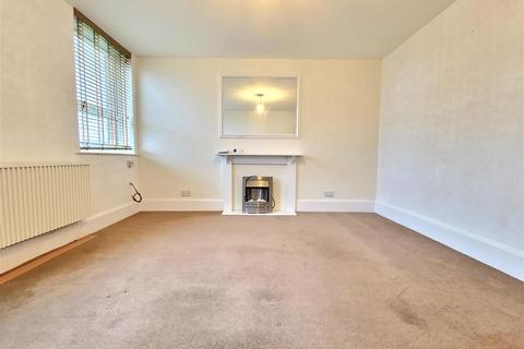 2 bedroom ground floor flat for sale, Leicester Avenue, Cliftonville, Margate