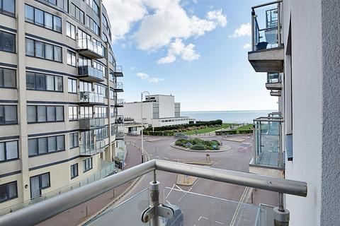 3 bedroom flat for sale, Sackville Road, Bexhill-On-Sea