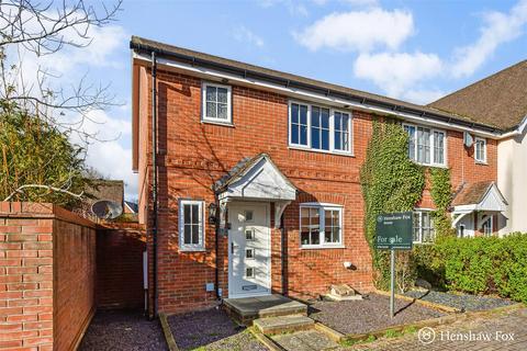 3 bedroom end of terrace house for sale, Wyndham Drive, Romsey, Hampshire