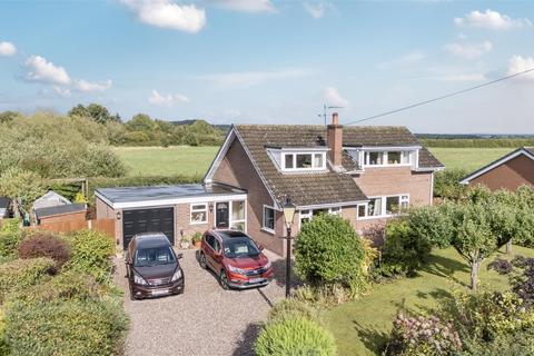 Levens, Shotton Lane, Harmer Hill, Shrewsbury, SY4 3DN