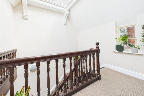 Flat 5, Bewick House, 1 Denmark Road, Gloucester, GL1 3HW