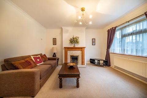 1 bedroom ground floor flat for sale, Woodland Way, West Wickham BR4