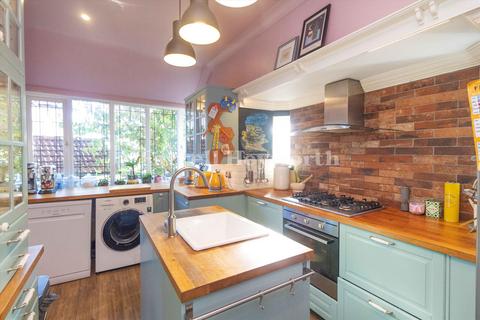 3 bedroom semi-detached house for sale, Highcross Road, Poulton Le Fylde FY6