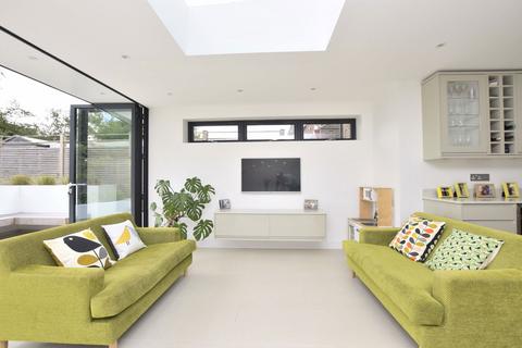 24 Beeches Road, Charlton Kings, Cheltenham, GL53 8NQ