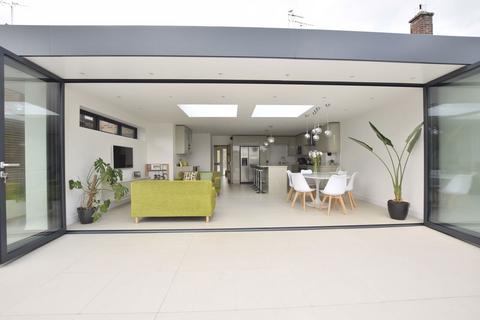24 Beeches Road, Charlton Kings, Cheltenham, GL53 8NQ