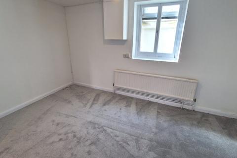 2 bedroom townhouse to rent, Foundry Street, Brighton BN1