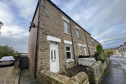 2 bedroom house to rent, Hadfield Road, Glossop SK13