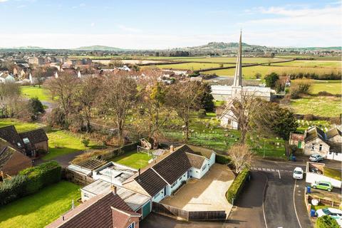 4 bedroom detached bungalow for sale, Blenheim Orchard, Cheltenham GL51