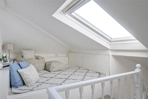 2 bedroom end of terrace house for sale, Southgate Grove, Islington, London, N1