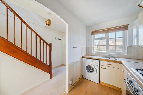 2 bedroom end of terrace house for sale, Shaw Drive, Walton-On-Thames, Surrey