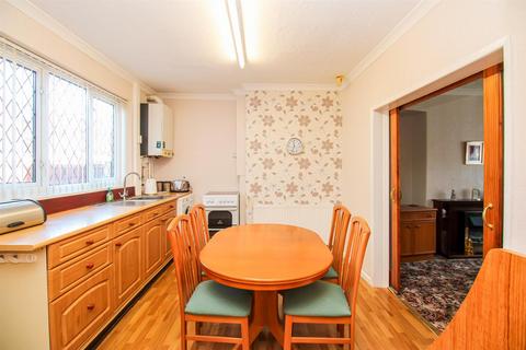 2 bedroom terraced house for sale, Firville Avenue, Normanton WF6