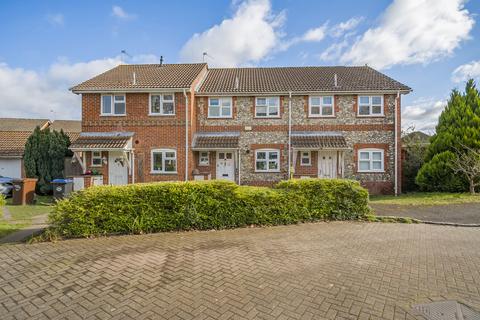 3 bedroom terraced house for sale, Hodges Close, Bagshot, Surrey, GU19