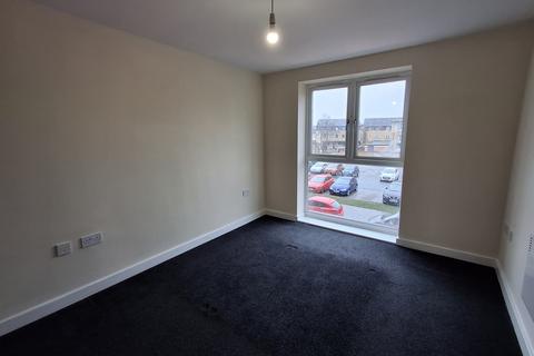 2 bedroom flat to rent, Stewartby Avenue, Hampton Vale, Peterborough, Cambridgeshire. PE7 8NJ