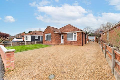 3 bedroom detached bungalow for sale, Westwood Drive, Hellesdon