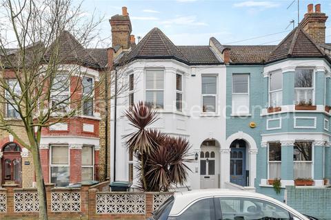 3 bedroom terraced house for sale, Chesterfield Gardens, London, N4