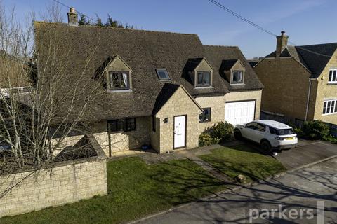 4 bedroom chalet for sale, Wootton End, Witney OX29