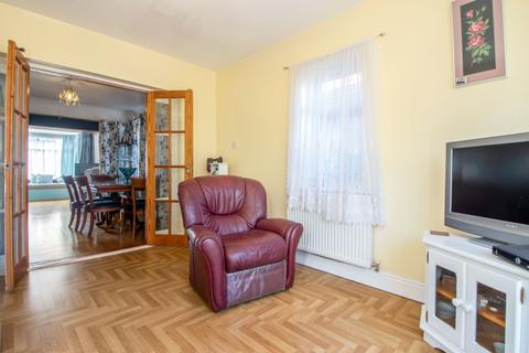 3 bedroom detached house for sale, Scott Avenue, Beeston, Nottingham, Nottinghamshire, NG9