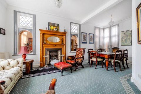 4 bedroom detached house for sale, Southgate,  London,  N14
