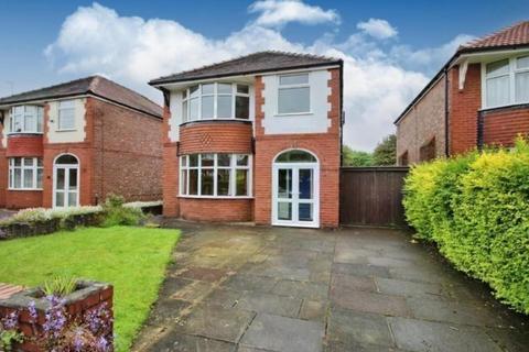 3 bedroom detached house to rent, Walton Road, Sale