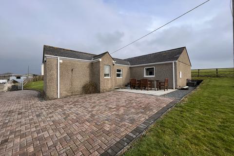 3 bedroom detached bungalow to rent, Near St Martin, Helston, TR12 6DU