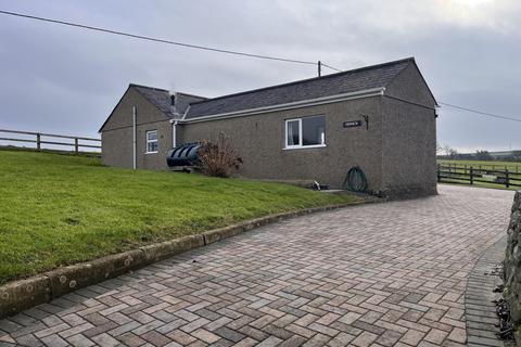 3 bedroom detached bungalow to rent, Near St Martin, Helston, TR12 6DU