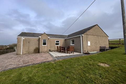 3 bedroom detached bungalow to rent, Near St Martin, Helston, TR12 6DU